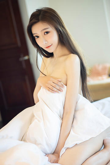 国产美女裸体直播高潮